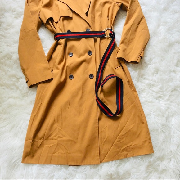 Madison Tan Navy Red Trench With Belt Coat Sz M - Picture 3 of 16